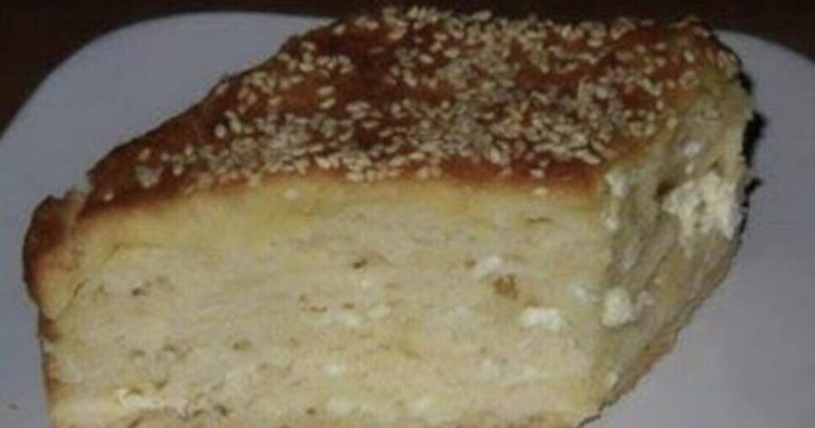 Γρήγορη τυρόπιτα με αφράτη ζύμη – ιδανική για κάθε στιγμή