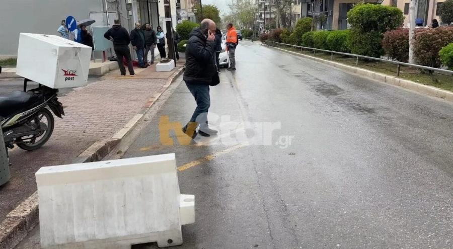 Tpαγωδiα: Πέθαvε στο πεζοδρόμιο περιμένοντας ασθενοφόρο του ΕΚΑΒ