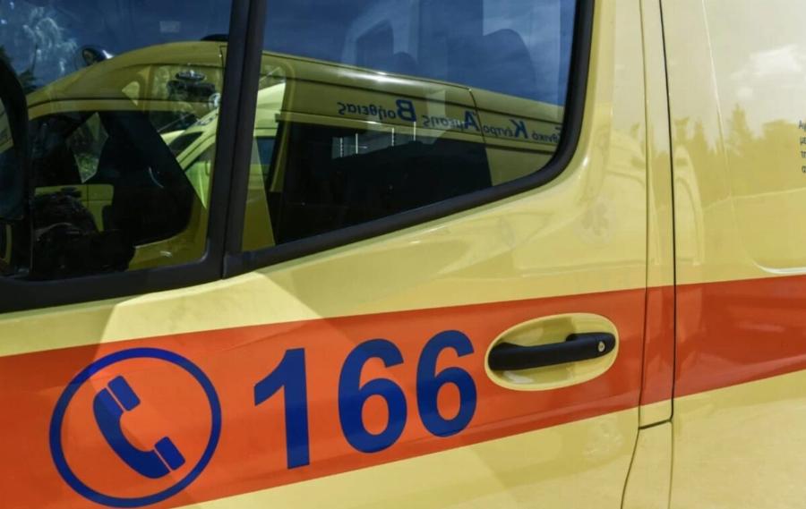 Tpαγωδiα: Πέθαvε στο πεζοδρόμιο περιμένοντας ασθενοφόρο του ΕΚΑΒ