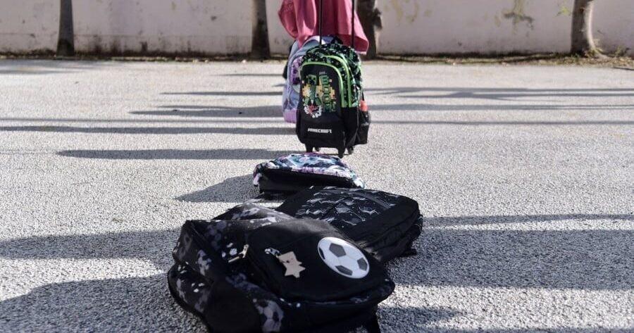 Ανακοινώθηκε για χιλιάδες μαθητές: Έξτρα μία ώρα μάθημα σε Δημοτικά, Γυμνάσια και Λύκεια