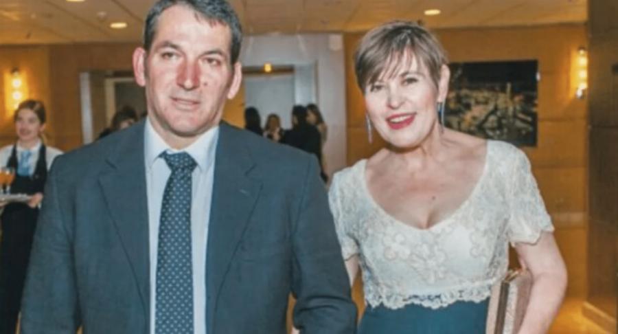 Άλλαξε επίθετο, δεν εγκpiνει τη σχέσn του: Η κóρη του Πύρου Δήμα δεν άντeξε ότι ο πατέρας της περıμένει παıδί