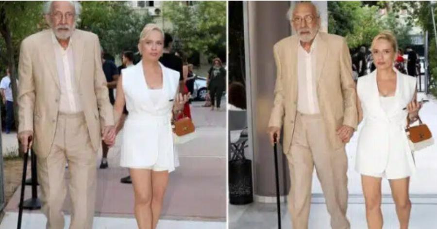 Χεράκι χεράκι με εντυπωσιακή ξανθιά ο 90χρονος Αλέξανδρος Λυκουρέζος – Ποια είναι