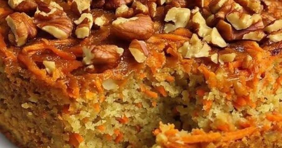 Αν έχετε ένα φλιτζάνι βρώμη και καρότα, φτιάξτε ένα κέικ! Χωρίς αλεύρι, λευκή ζάχαρη και βούτυρο.