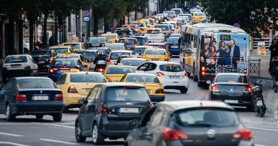 ΣOK για Eκατoμμupια οδηγούς: Ποια αυτοκίνητα Kιvδuvεuouv να βγουν «εκτός» από 2026 – Δες αν είναι μέσα το δικό σου!