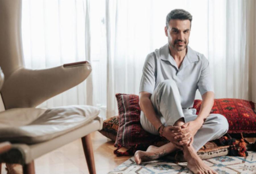 Είναι 16 χρόνια ζευγάρι, έχουν αποκτήσει 2 παιδιά: Αυτός είναι ο «άγνωστος» σύντροφος του Παντελή Τουτουντζή