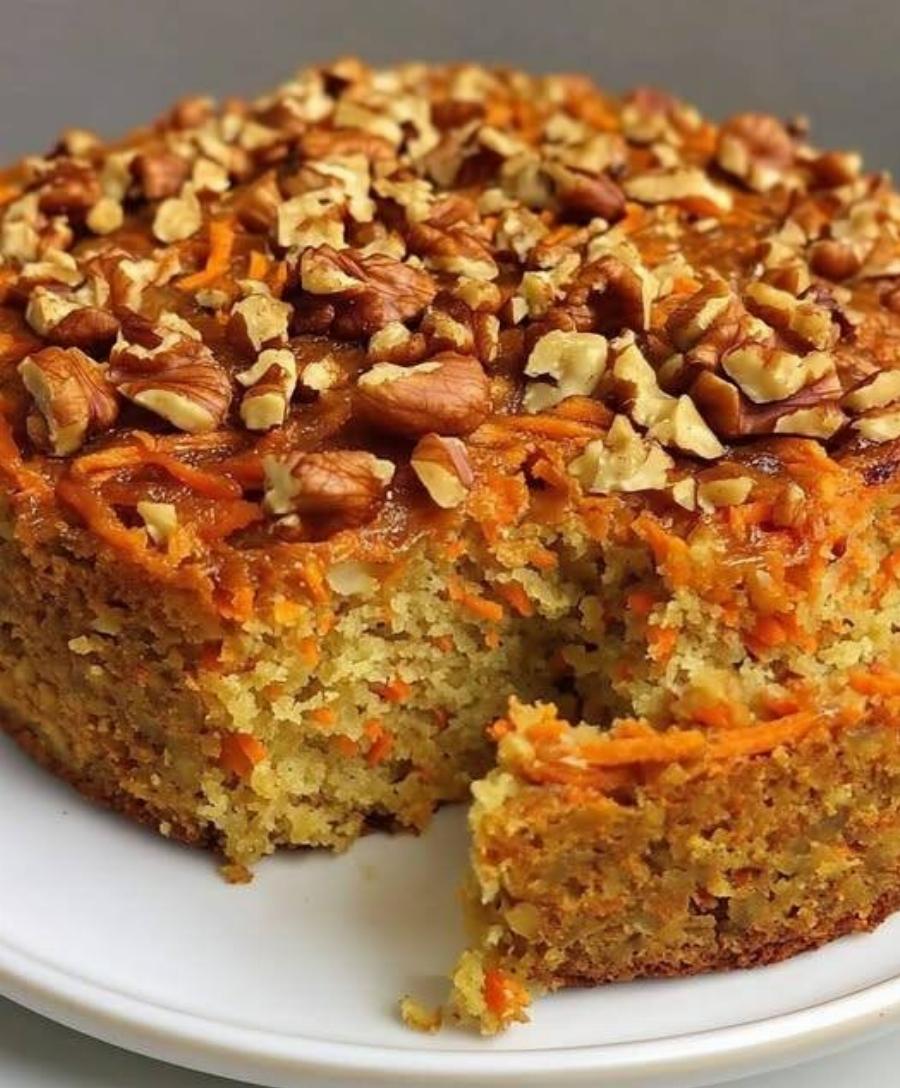 Αν έχετε ένα φλιτζάνι βρώμη και καρότα, φτιάξτε ένα κέικ! Χωρίς αλεύρι, λευκή ζάχαρη και βούτυρο.