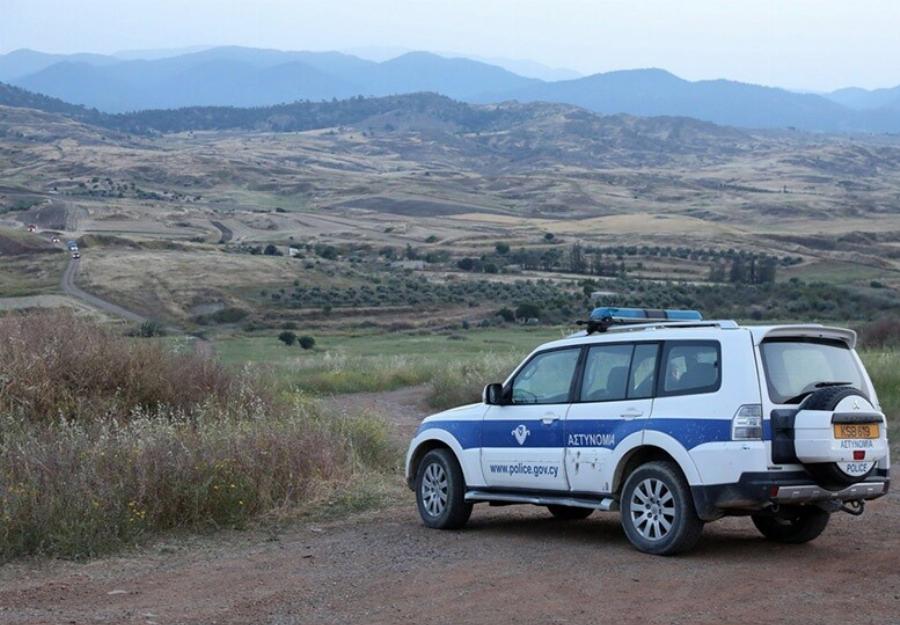 Τους τελείωσαν: Μόλις ανακοινώθηκε για τους αστυνομικούς που συνευpέθηκαν σε περιπολικό – Παντρεμένοι και με παιδιά