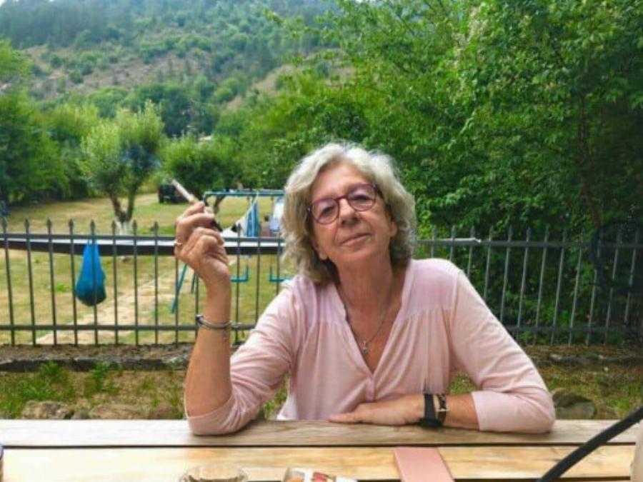 Πέθανε η Άννα Φωτοπούλου