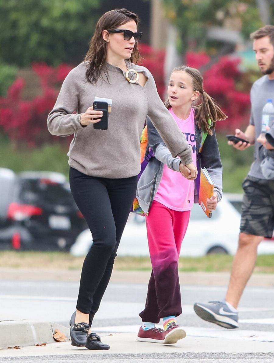 Κόρη πασίγνωστου αγαπημένου ηθοποιού έγινε αγόρι