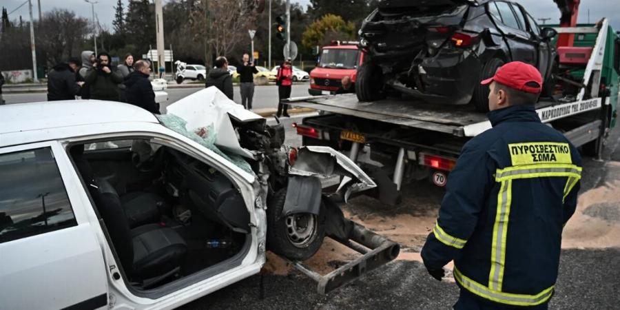 Τραγωδία στην Κατεχάκη: Πατέρας, μητέρα και γιος οι νεκροί – Πώς έγινε η καραμπόλα
