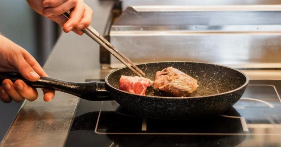 ΑΝΑΚΛΗΣΗ: Αυτό είναι το τηγάνι που μολύνει τα τρόφιμα με καρκινογόνο αρσενικό