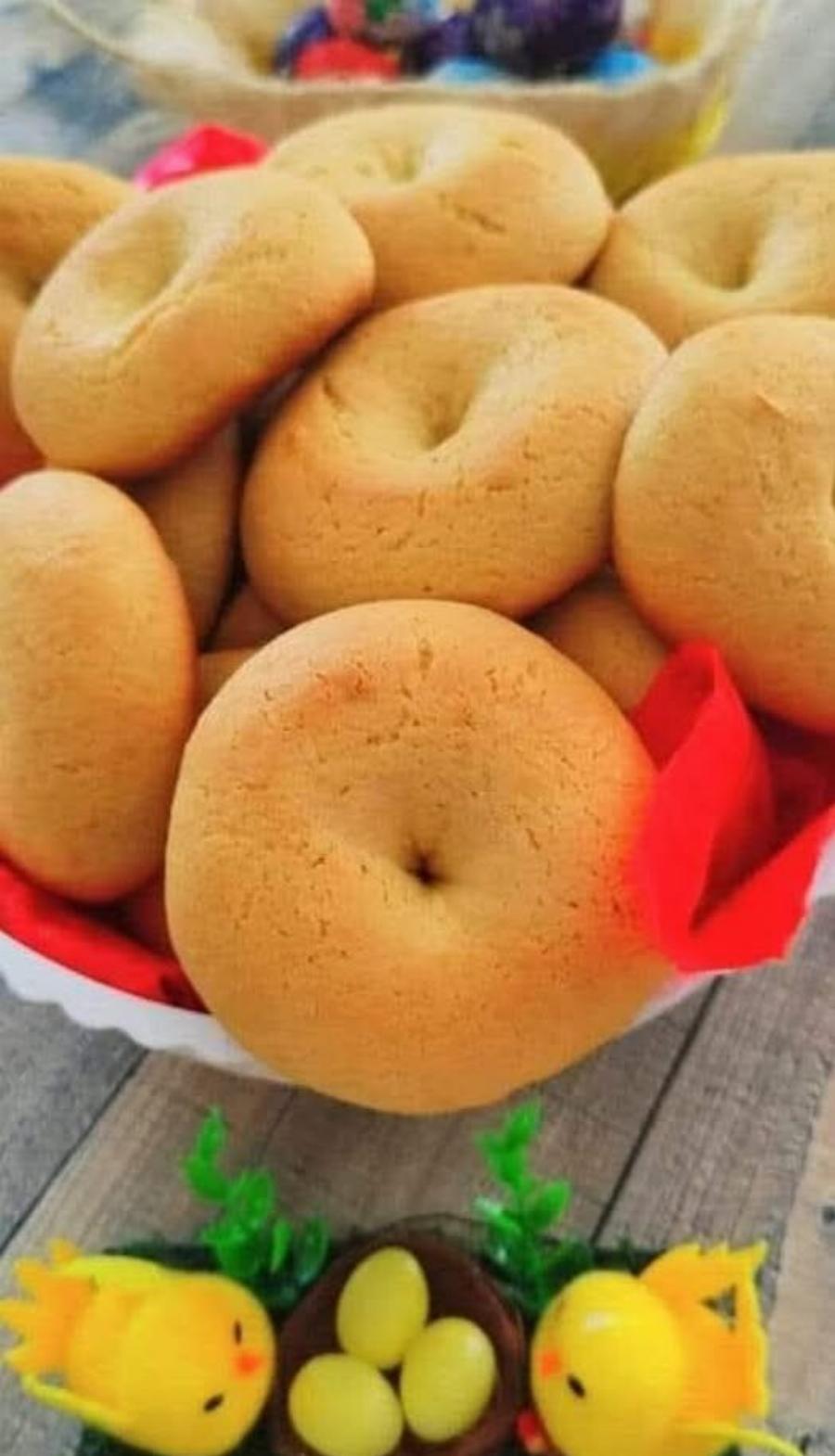 Πασχαλινά κουλούρια χωρίς αμμωνία – Εύκολη και αφράτη συνταγή