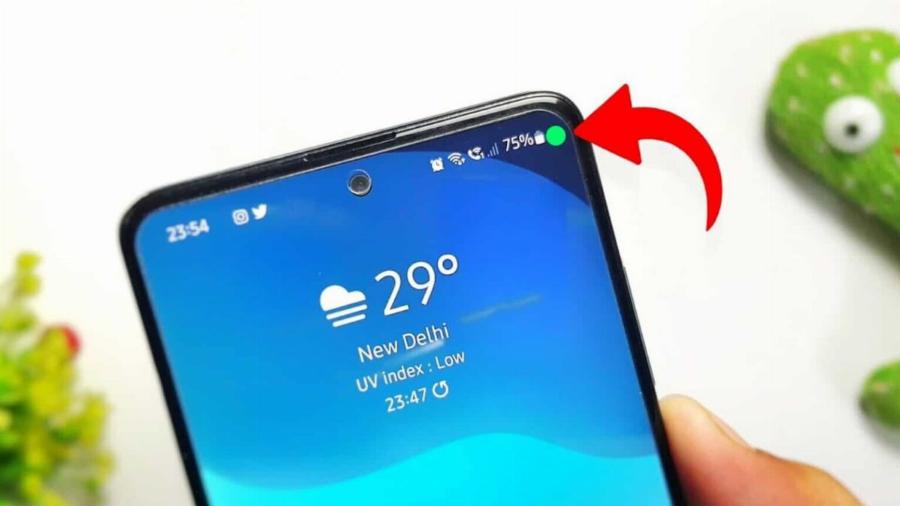 9 στους 10 δεν ξέρουν ποια είναι η διαφορά ανάμεσα σε αuτές τις 2 κουκίδες στα κινητά