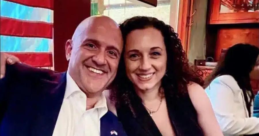 Θρήνος για τον Έντι Ζεμενίδη: Πέθανε η χαμογελαστή σύζυγός του Βίκυ