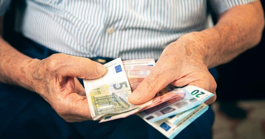 Έκτακτο: Μόνιμο επίδομα 250 Ε σε χαμηλοσυνταξιούχους