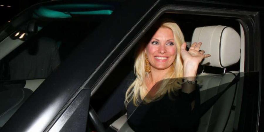 “Σπορ αμαξι με…” Το αμάξι της Ελένης Μενεγάκη κοστίζει όσο ένα σπίτι και το θέλουν ολοι οι Άντρες