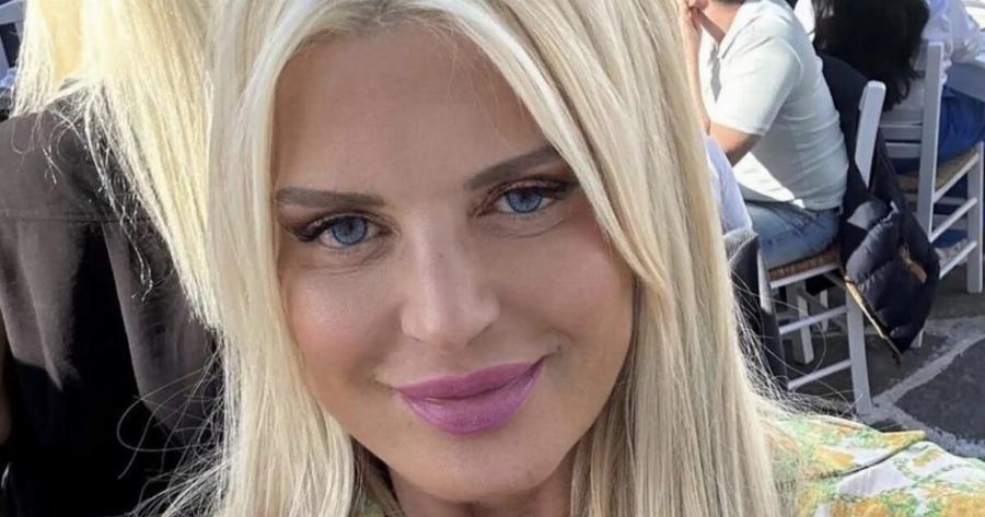 Σάλος με αυτήν τη φωτογραφία πασίγνωστης Ελληνίδας που δεν αναγνωρίζεται