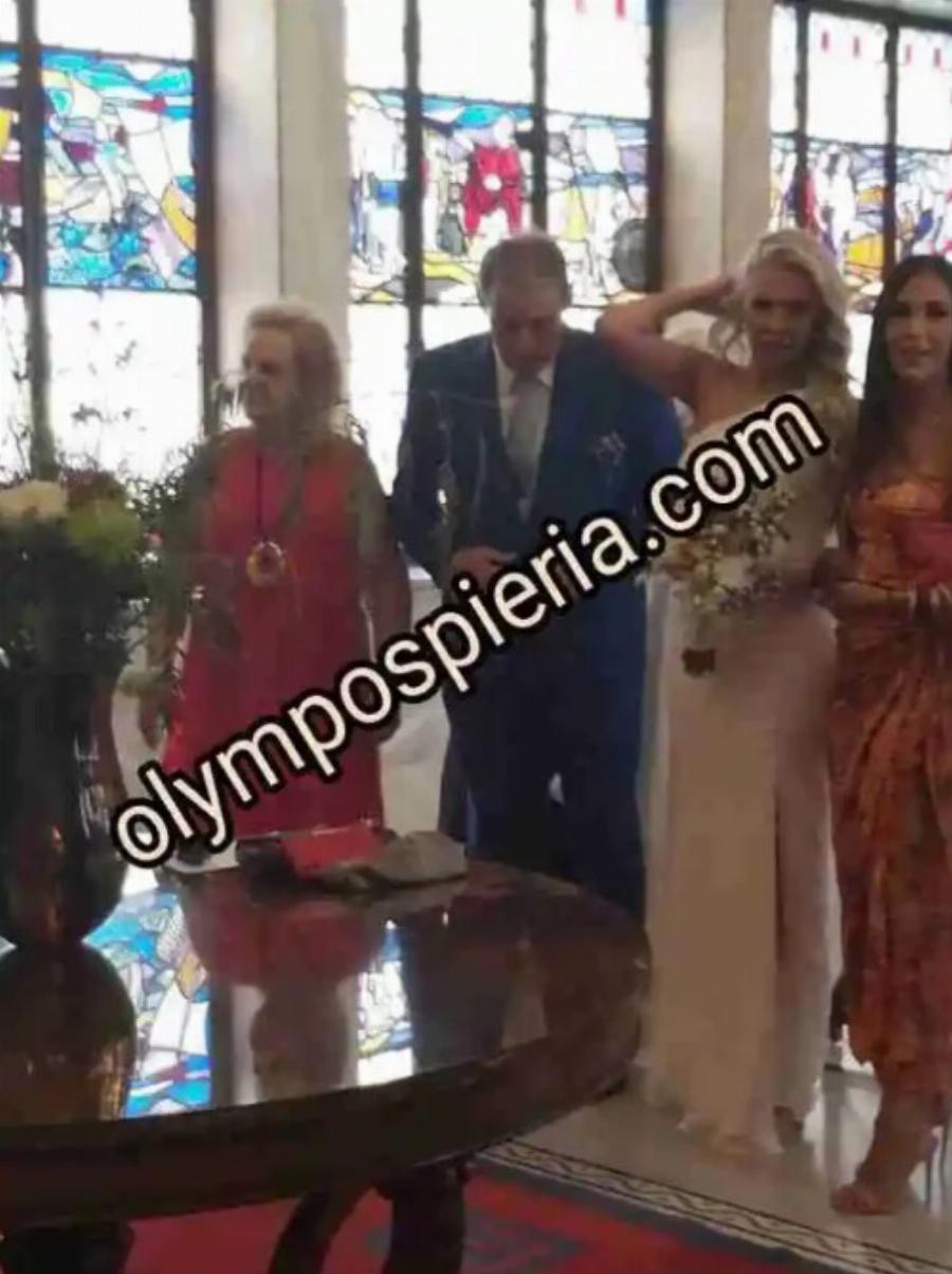 Ιορδάνης Χασαπόπουλος: Νέες φωτογραφίες από τον μυστικό του γάμο