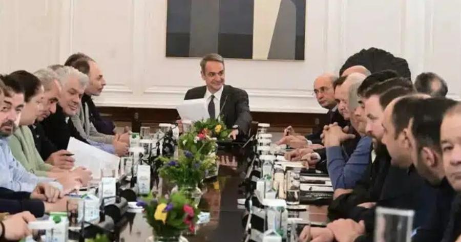 ΕΚΤΑΚΤΗ ΕΙΔΗΣΗ: ΜΗΤΣΟΤΑΚΗΣ ΓΙΑ ΑΓΡΟΤΕΣ