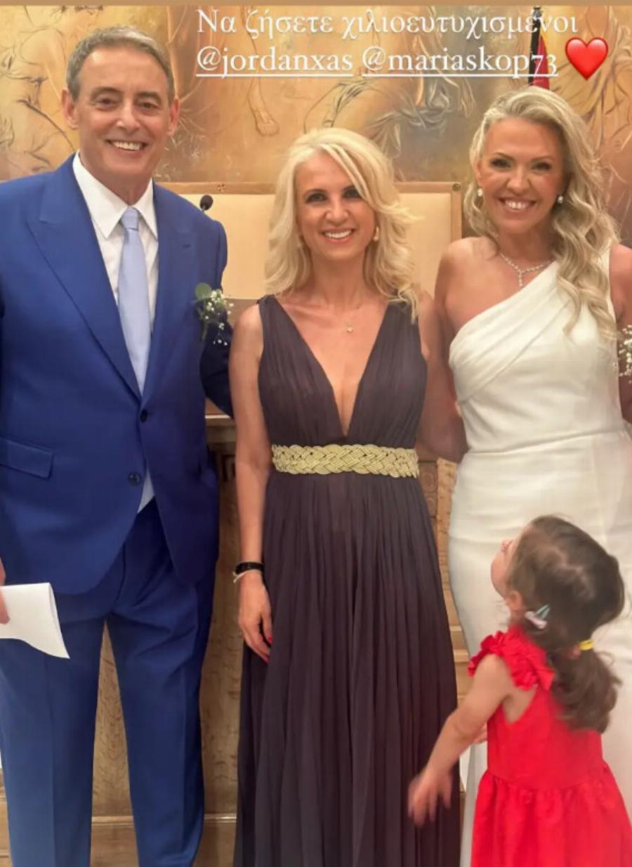 Ιορδάνης Χασαπόπουλος: Νέες φωτογραφίες από τον μυστικό του γάμο