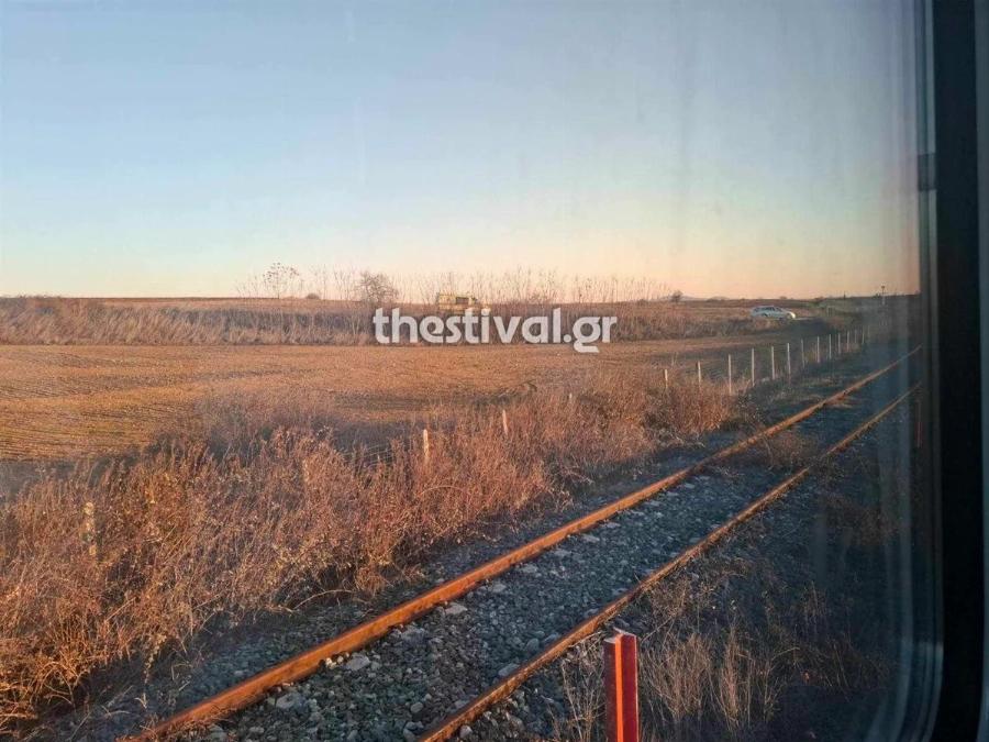 Τρένο συγκρούστηκε με αυτοκίνητο στο Κιλκίς: Εκτελούσε το δρομολόγιο Θεσσαλονίκη – Σέρρες