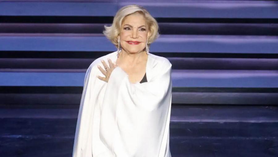 Eκτακτο: Ανακοίνωσε τα μαντάτα για τη Μαρινέλλα η Ματίνα Παγώνη πριν λίγο