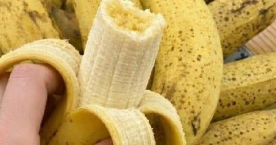 Μπανάνες μετά τα 50: Η καθημερινή συνήθεια που κάνει τη διαφορά