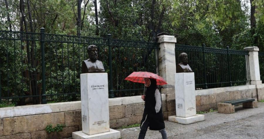 Καιρός: Ισχυρός αντικυκλώνας φτάνει στην Ευρώπη – Τι φέρνει τις επόμενες ώρες στην Ελλάδα