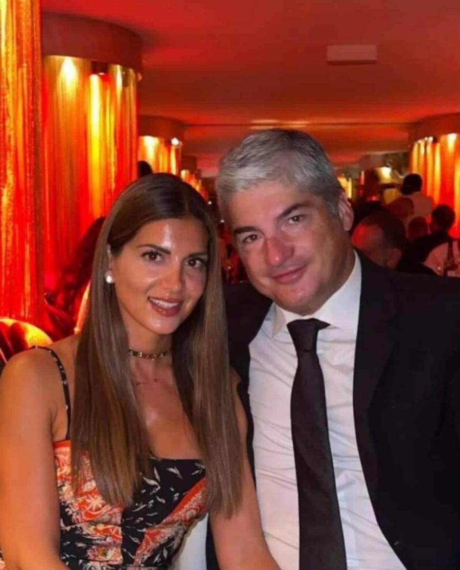 Auτή 43 κι εκείνος…: Η μεγάλη διαφορά ηλικίας της Σταματίνας Τσιμτσιλή με τον σύζυγό της, Θέμη Σοφό