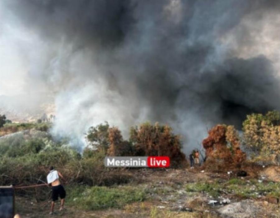 EKTAKTO – Mεγάλη φωτιά ΤΩΡΑ – Καίει κοντά σε σπίτια – Συναγερμός στην Πυροσβεστική