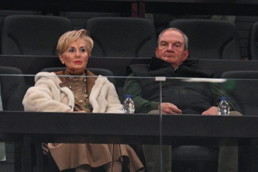 Δημήτρης Γιαννακόπουλος: Πασίγνωστη αστρολόγος η μητέρα του