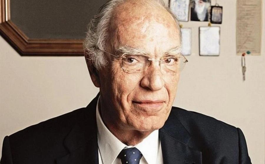 Μαύρος μήνας ο Ιούλιος που πέρασε: Οι 7 απώλειες πού μας «λύγισαν» – Απανωτοί οι θάνατοι