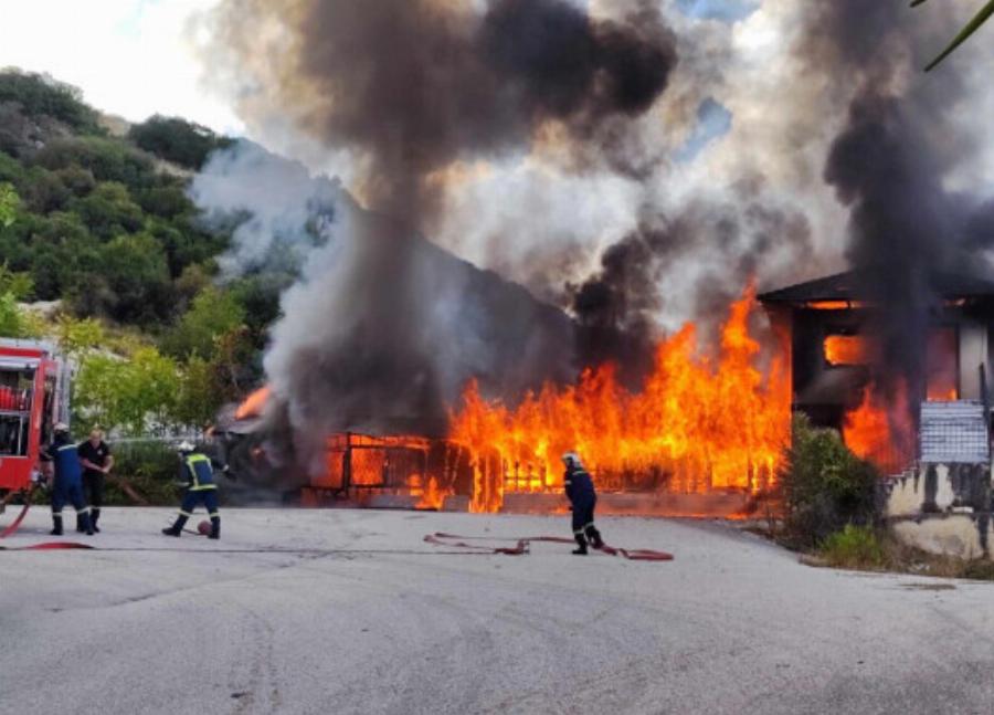 ΕΚΤΑΚΤΟ – Μεγάλη φωτιά ΤΩΡΑ – Συναγερμός στην Πυροσβεστική – Ήχησε το 112