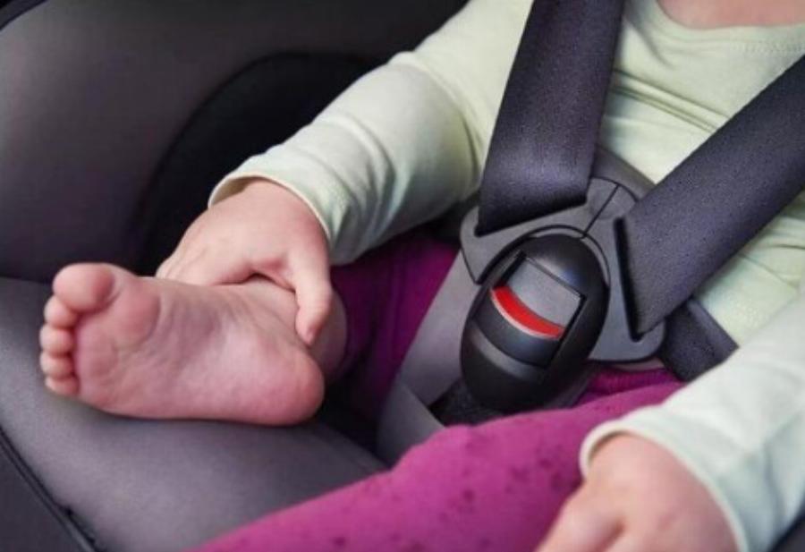 Νέα τραγωδία: Αγοράκι 9 μηνών πέθανε από θερμοπληξία σε αυτοκίνητο – Ο πατέρας του πήγε στη δουλειά του και το ξέχασε μέσα