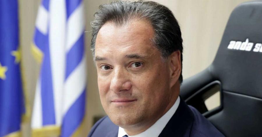 Άδωνις Γεωργιάδης: «Αν έχει κάποιος 200 εupώ τον μήνα, μπορεί να επιβιώνει»