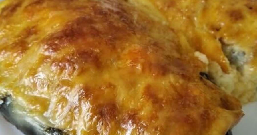 Μελιτζάνες παπουτσάκια με κιμά και μπεσαμέλ – παραδοσιακή συνταγή