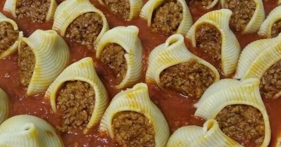 Μακαρόνια κοχύλια γεμιστά με κιμά – Το φαγητό που λατρεύουν όλοι