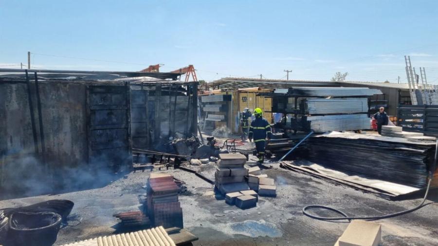 ΕΚΤΑΚΤΟ: Μεγάλη Φωτιά Τώρα – Καίγεται Πασίγνωστη Επιχείρηση, στο δρόμο οι φλόγες – Συναγερμός & κατάσταση έκτακτης ανάγκης