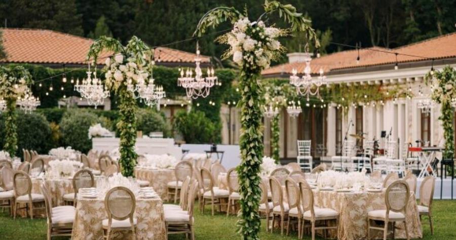 Εκκλησία της Ελλάδος: Άκυροι γάμοι και βαφτίσεις σε ιδιωτικούς ναούς και κτήματα – Τι αναφέρει η ανακοίνωση