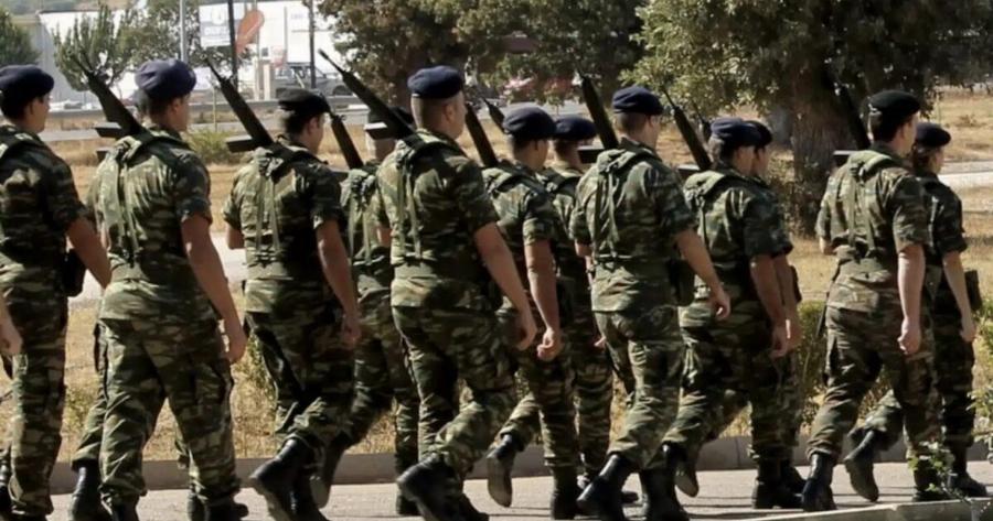 Έπεσε κεραυνός σε στρατόπεδο – Στο νοσοκομείο 4 φαντάροι με ηλεκτροπληξία