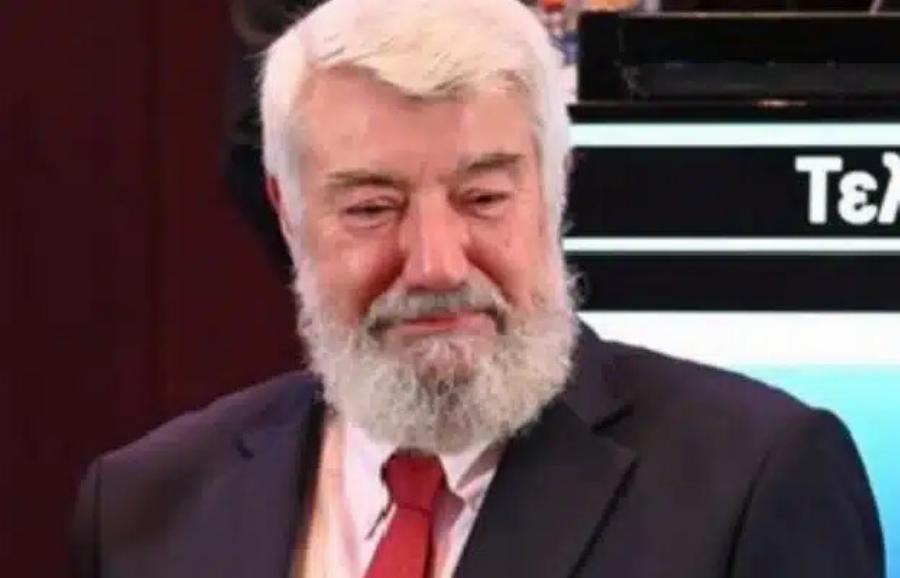 Θpnvoς για την οικογένεια Μητσοτάκη