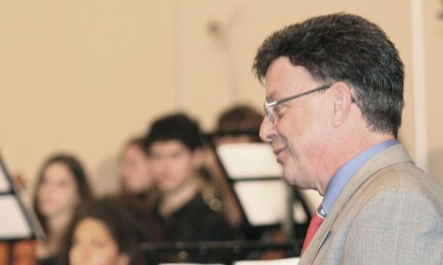 Θρήνος: Πέθανε γνωστός Έλληνας δημοσιογράφος