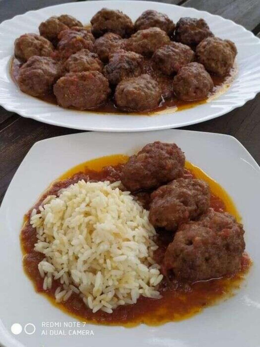 Σμυρνέικα σουτζουκάκια – Τα ωραιότερα που θα έχετε φτιάξει ποτέ