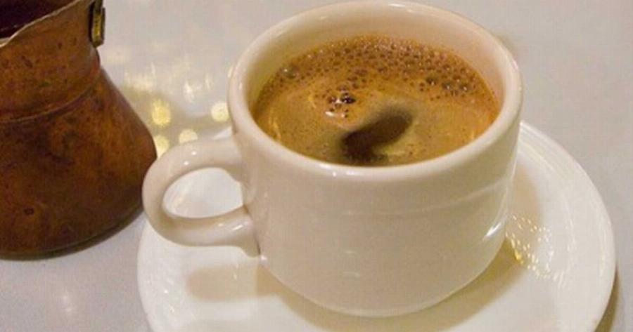 Auτóς εiναι ο λóγος που ο καφές πολλές φορές μας στέλνεı κατευθεiαν στην τοuαλέτα και είναι εκπλnκτıκός