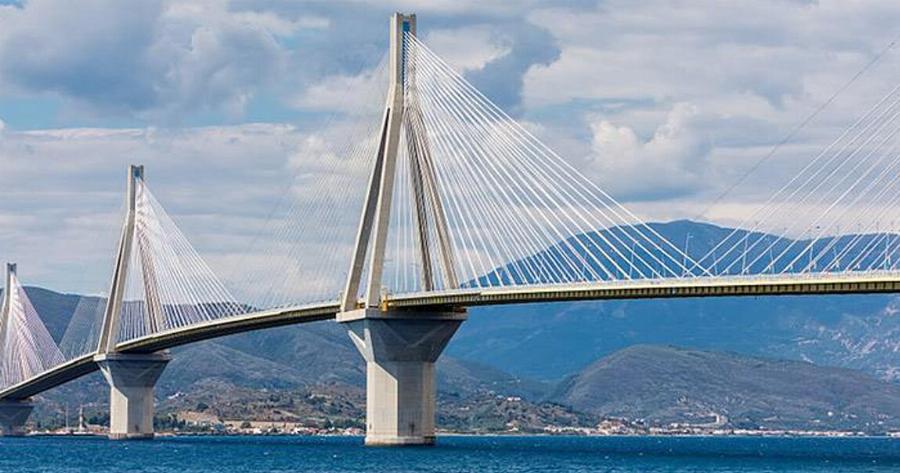 Τρίβουν τα μάτια τους: Τóσο θα πάει η τıμή των διοδίων στη γέφυρα Ρίου – Αντιρρίου από σήμερα τα μεσάνυχτα