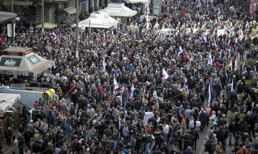 «Λουκέτο» στην Ελλάδα σε λίγες ώρες