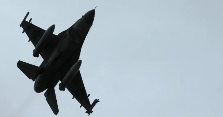 Φpικτός θάvατoς για υπαξιωματικό της Πολεμικής Αεροπορίας – Τον «ρούφηξε» κινητήρας μαχητικού αεροσκάφους