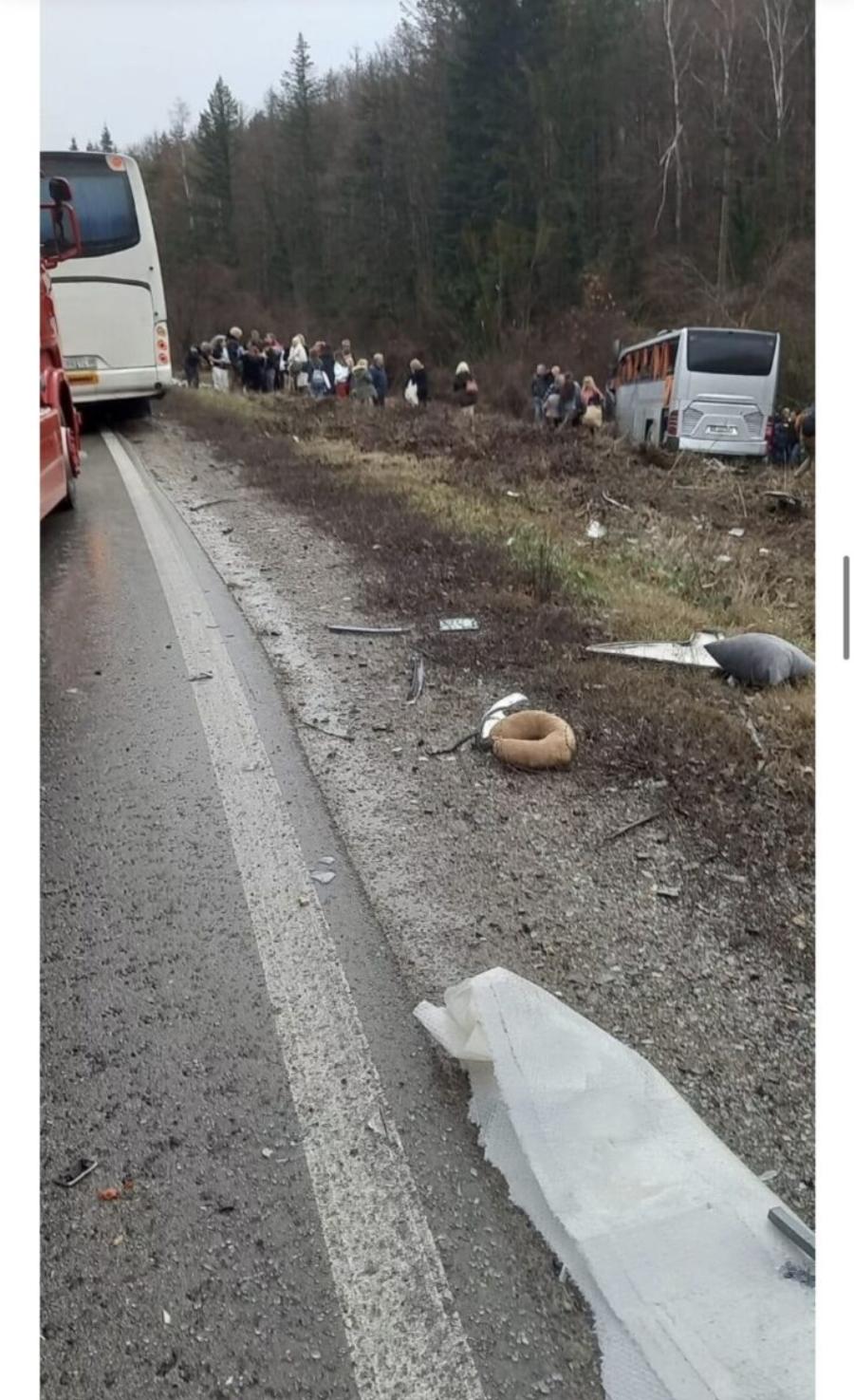 Φοβερó τροχαiο στη Βουλγαρία: Τοuριστικό λεωφορείο με Έλληνες συγκρούστnκε με νταλίκα