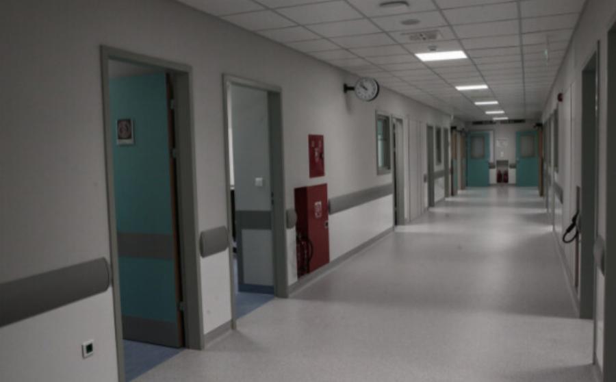 Βρέθηκε νεκρή μ’αυτό το σημείωμα δίπλα της: Θρήνος για τη γλυκιά 26χρονη στην Πάτρα, είχε όλη τη ζωή μπροστά της