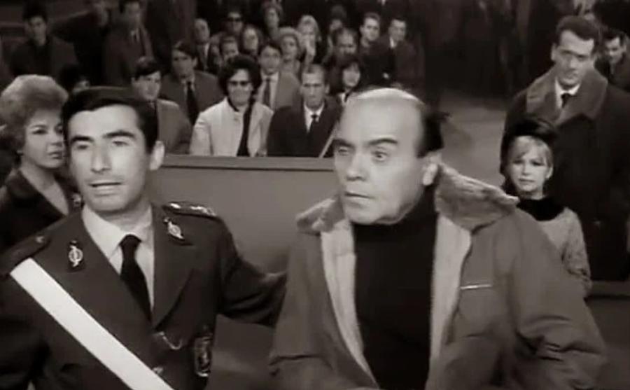 Δεν θα πιστέψετε τι γράφει ο Tάφoς του Βασίλη Αυλωνίτη 50 χρόνια μετά